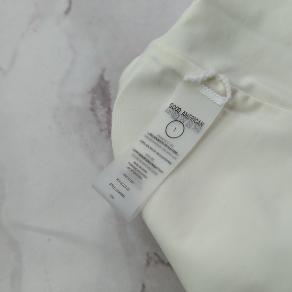 Good American Swim Top Women White Crinkle Band Bandeau Strapless - Picture 10 of 11